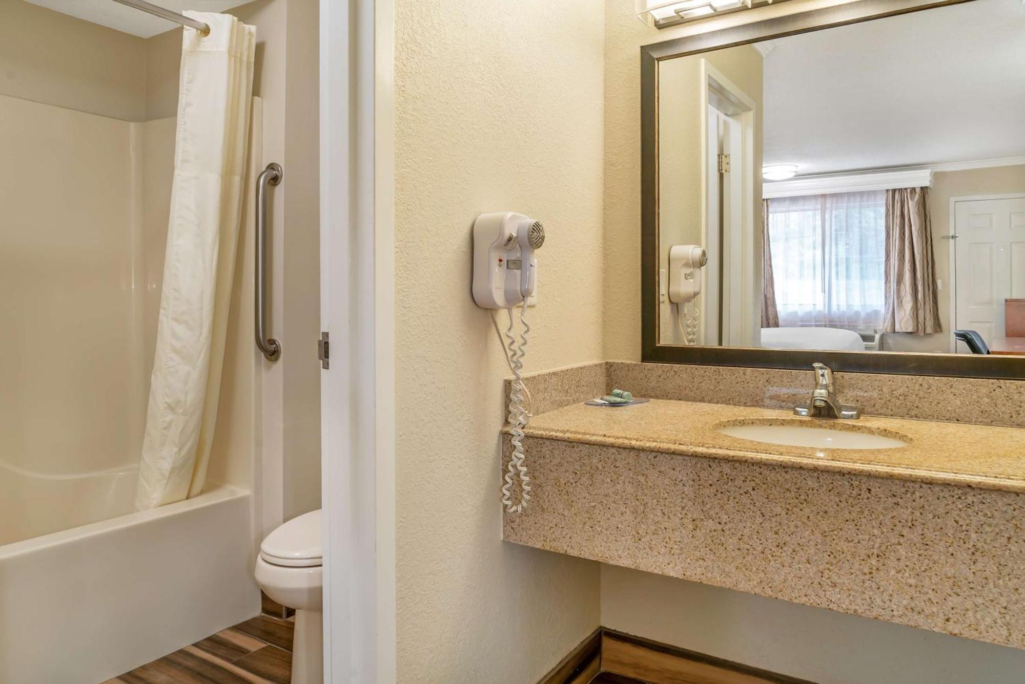 Best Western Of Hartland Luaran gambar